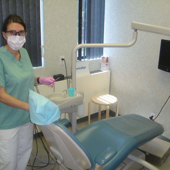 Dental_hygienist
